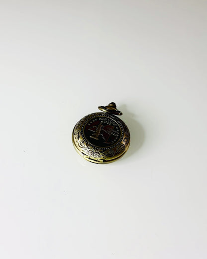 Pocket Retro Compass with New York Theme – Multifunctional, Elegant Compass with Image of the Statue of Liberty