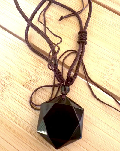 Amulette en obsidienne noire "Étoile de David", possibilité de personnalisation avec gravure pour cadeau