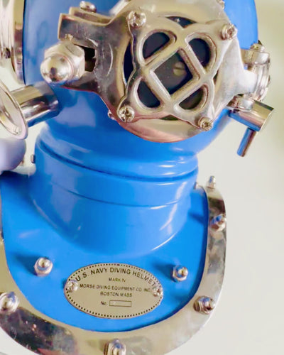 Casco dell'Esploratore degli Abissi - Edizione da Collezione con Possibilità di Incisione, 35 cm, regalo per pompiere o subacqueo