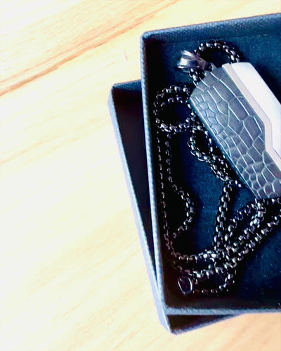 Herren Halskette Dog Tag „SteelVision“ – Edelstahl, 15 Varianten, Personalisierung mit Gravur