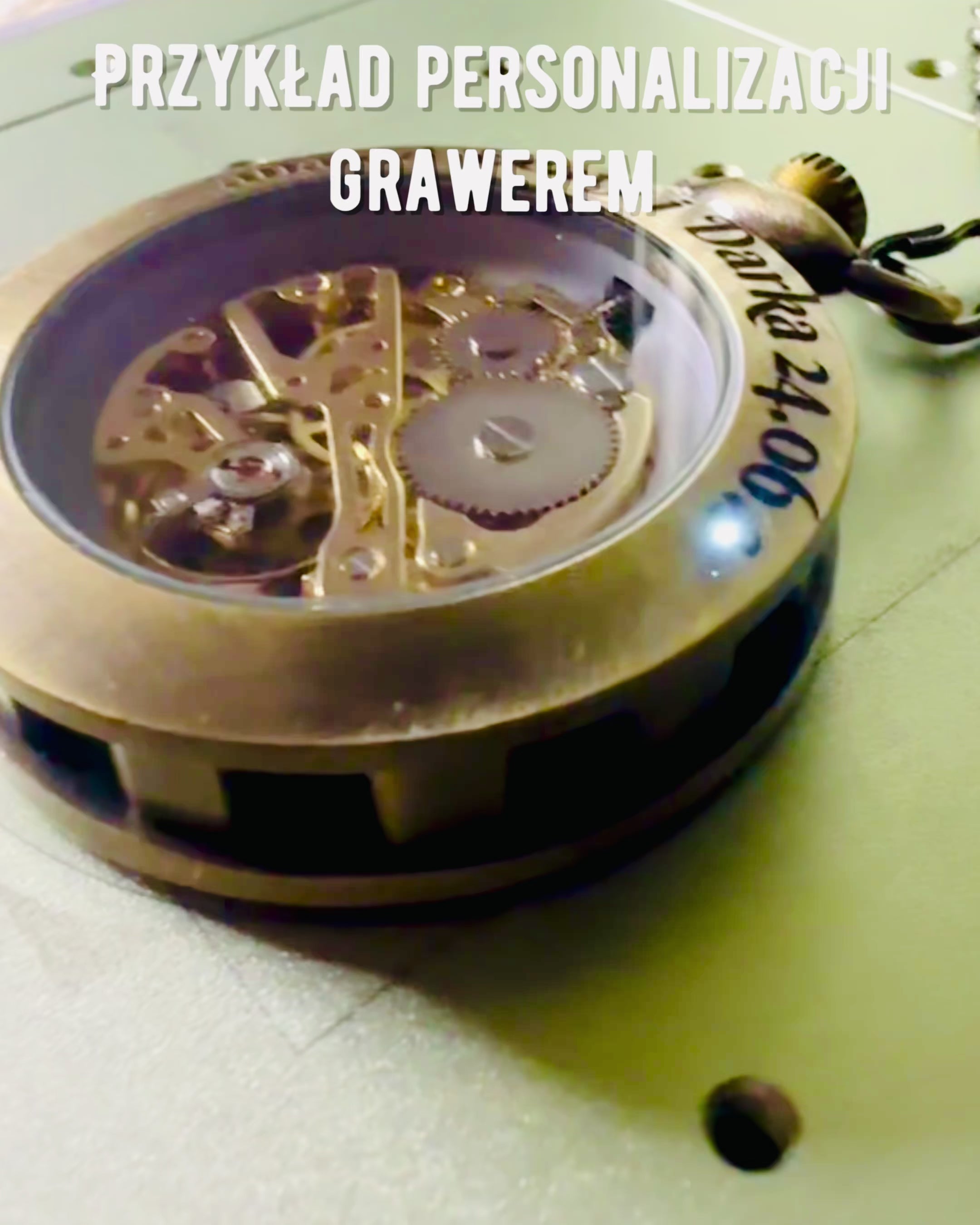 Retro Pocket Watch – Mechanical, Shredded Gold Color with Black, Luxurious, Waterproof, Semi-Automatic, Personalization with Engraving