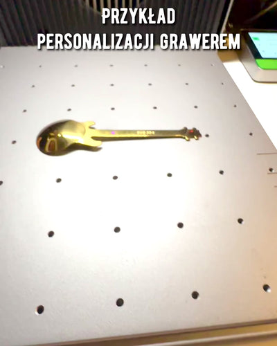 Cuillère "Strunowy Hit" avec option de gravure 2 variantes de couleur au choix