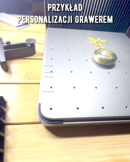 Golden Color Compass "Adventure" – Elegant Navigator of Discoveries