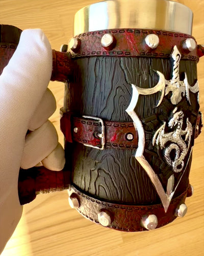 Boccale Oscuro del Guerriero Drago con Possibilità di Incisione per regalo, capacità 600 ml