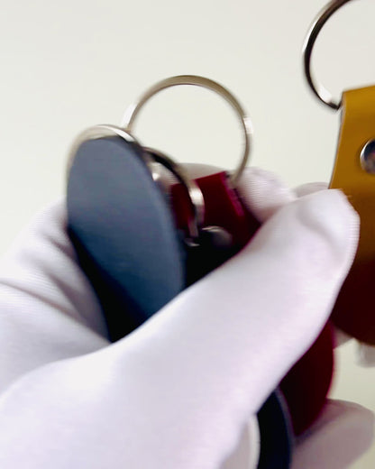 Porte-clés en cuir PU personnalisable avec gravure - Disponible en 5 couleurs