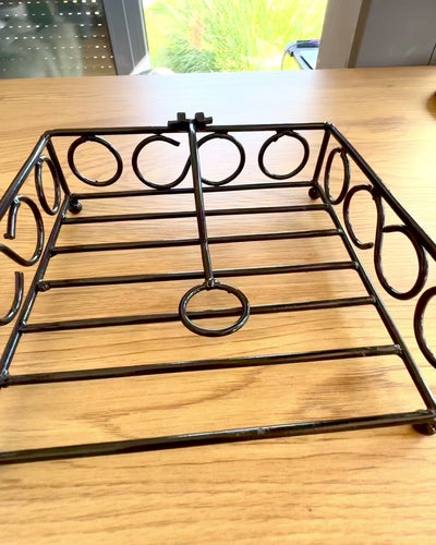 Stand, tissue holder Circle of Harmony