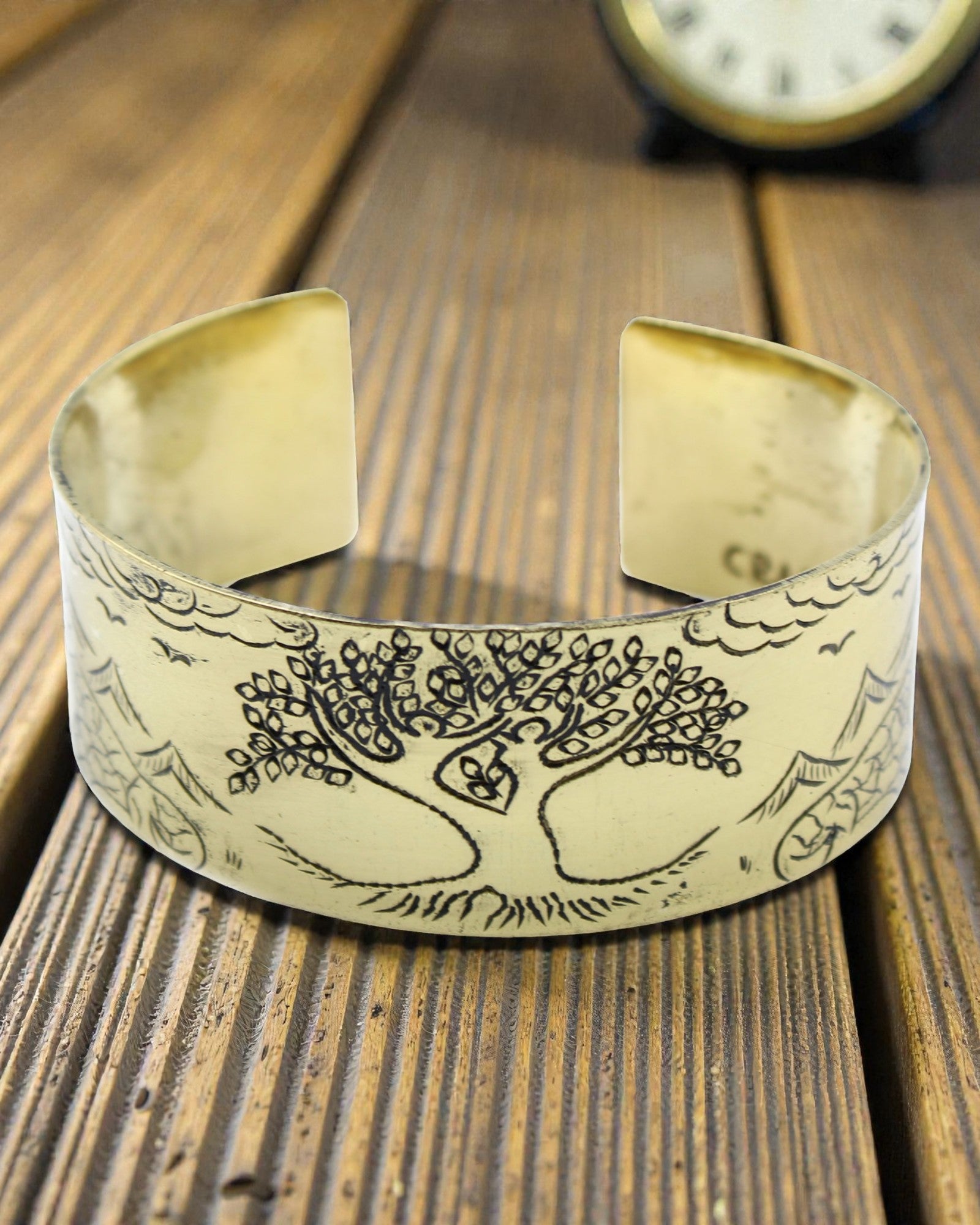 Bracciale Tibetano in Ottone Albero della Vita – Armonia Himalayana