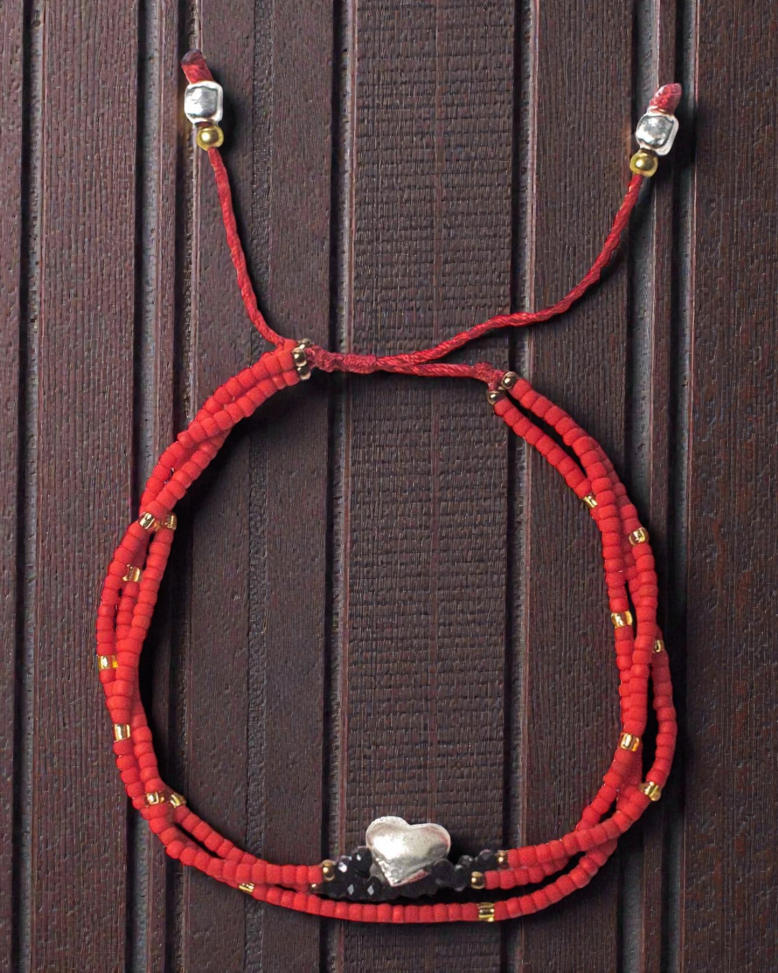 Braccialetto a Cordoncino da Tempio Panca Cinta – Amore Incondizionato