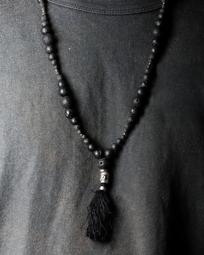 Collier Essence du Volcan – Énergie d’ancrage