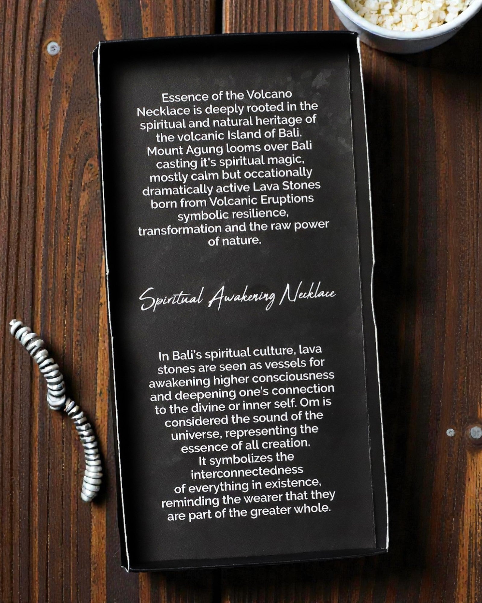 Halskette Essenz des Vulkans – Spirituelles Erwachen